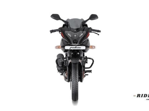 Bajaj Pulsar 220 F price in Bangladesh