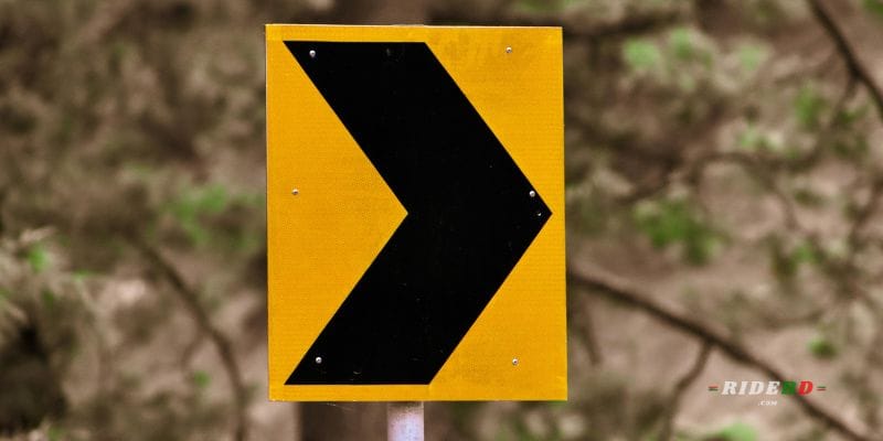 Road turn signal